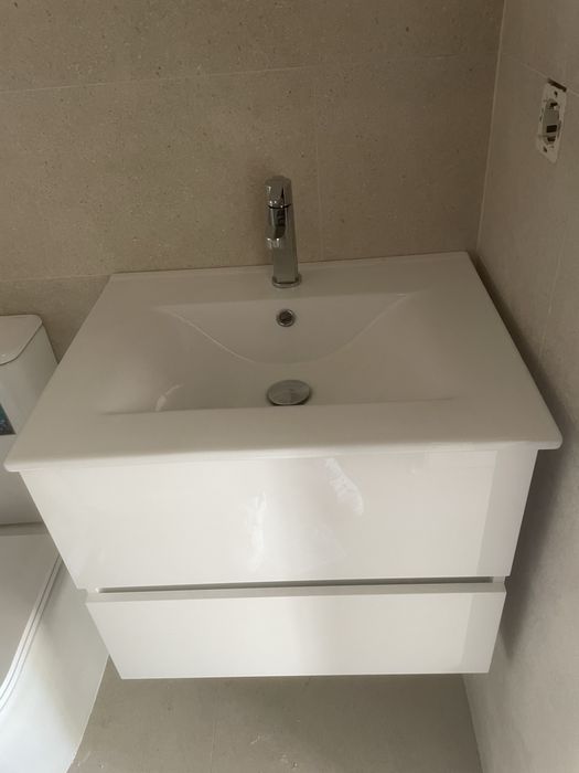 Trabalho com canalizacao e pintura com otkmos preços