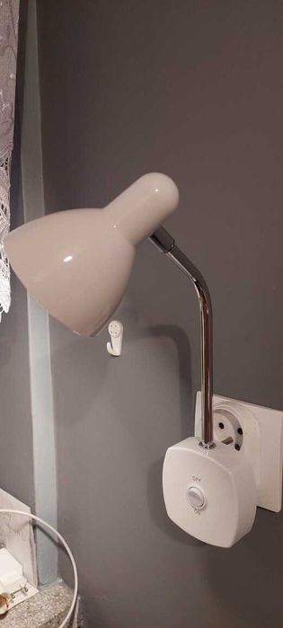 Lampka grundig do gniazdka/Lampka ścienna LED Grundig/LED