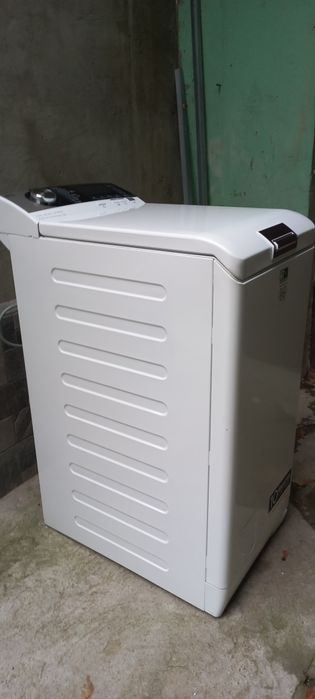 Продам пральну машину AEG 7000 series