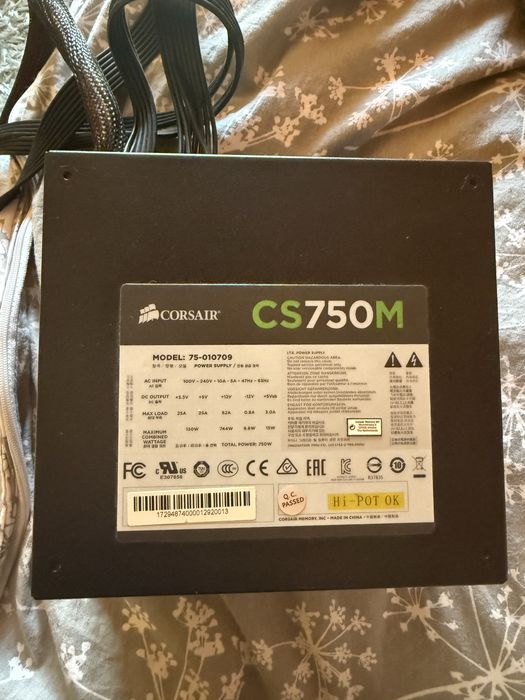Zasilacz Corsair CS750M Bronze
