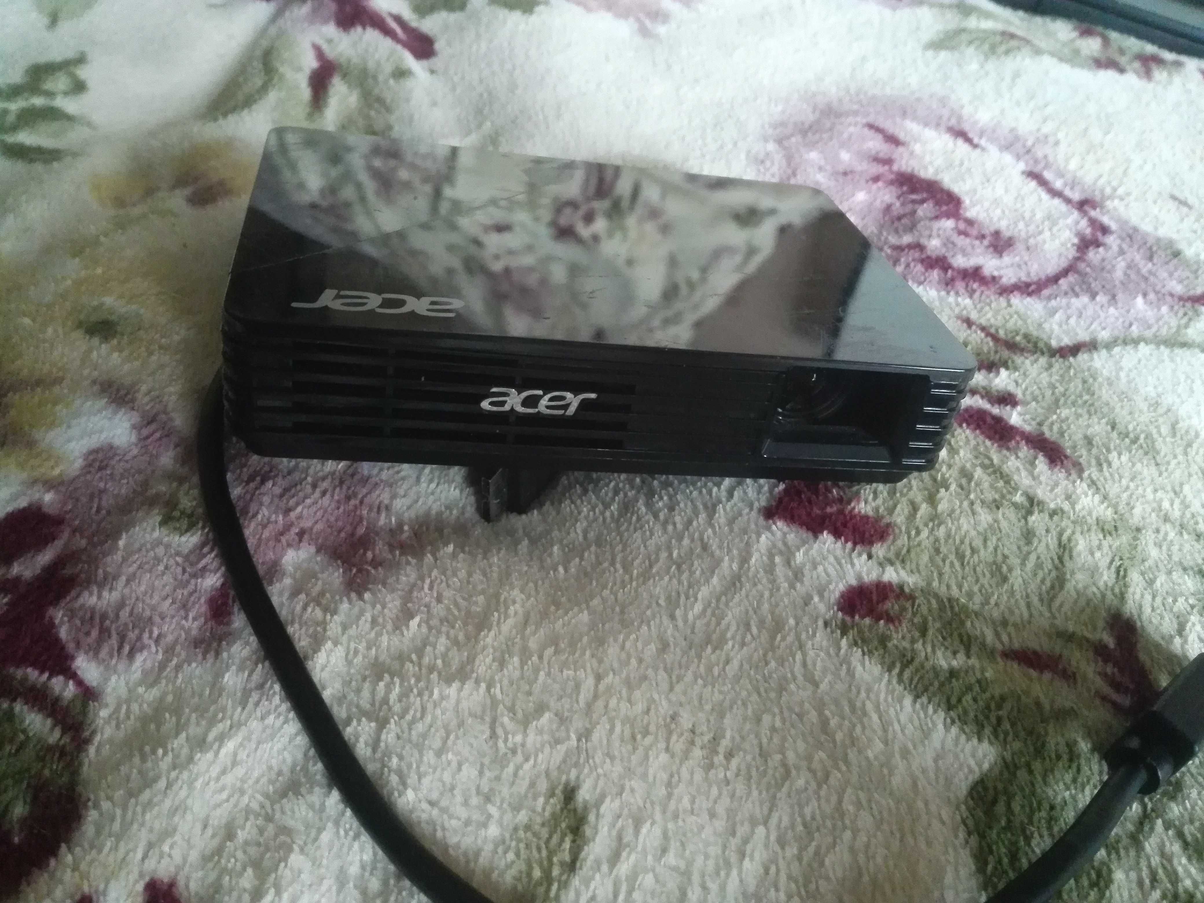 мини карманный LED DLP USB проектор Acer C120