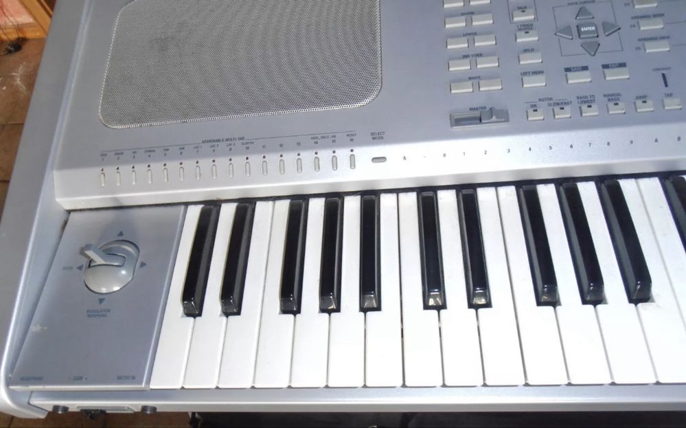 Teclado Ketron SD5