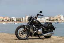 BMW R 18