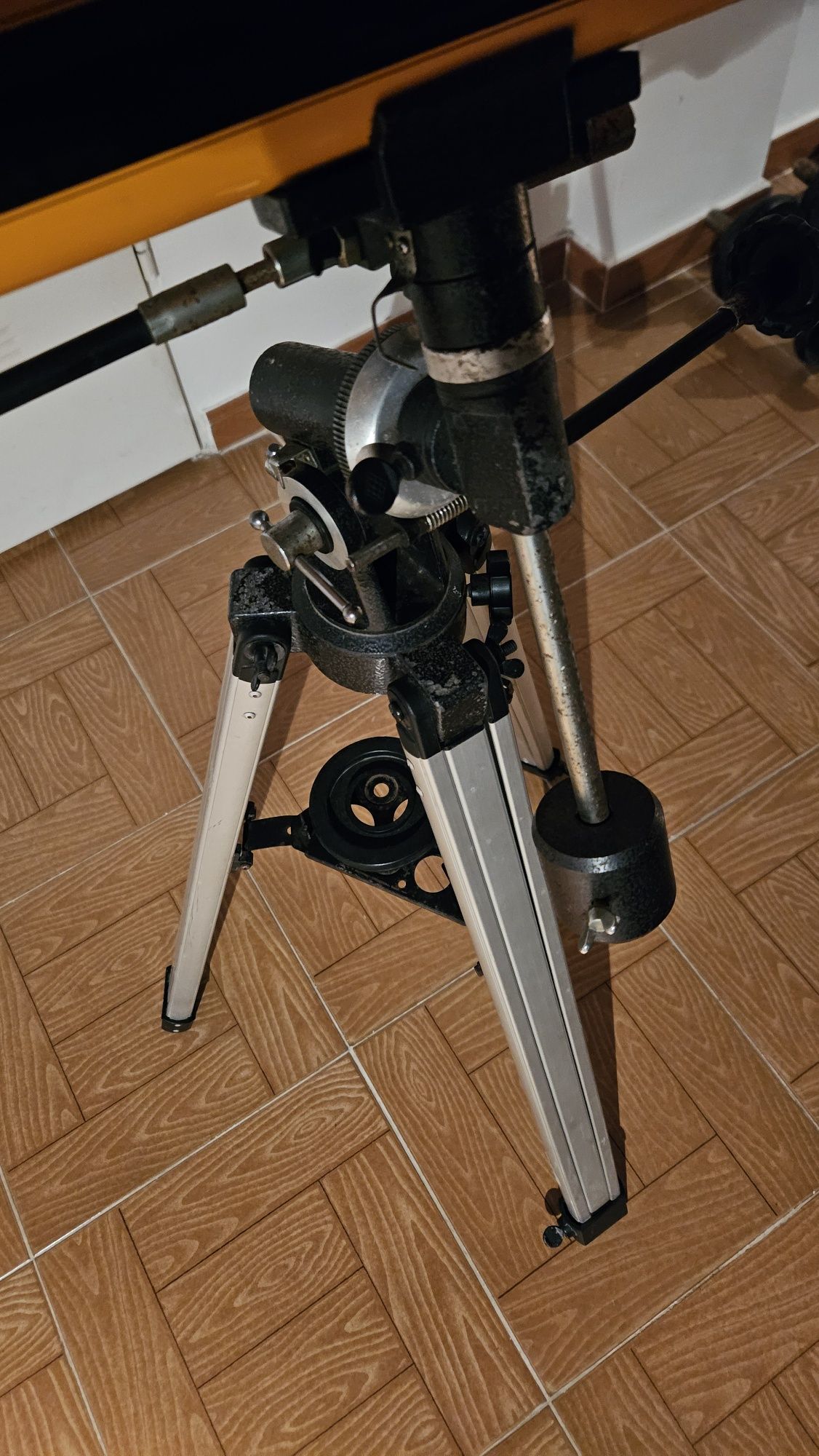 Telescópio KONUSTART-900