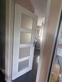 Drzwi kuchenne w kolorze białym