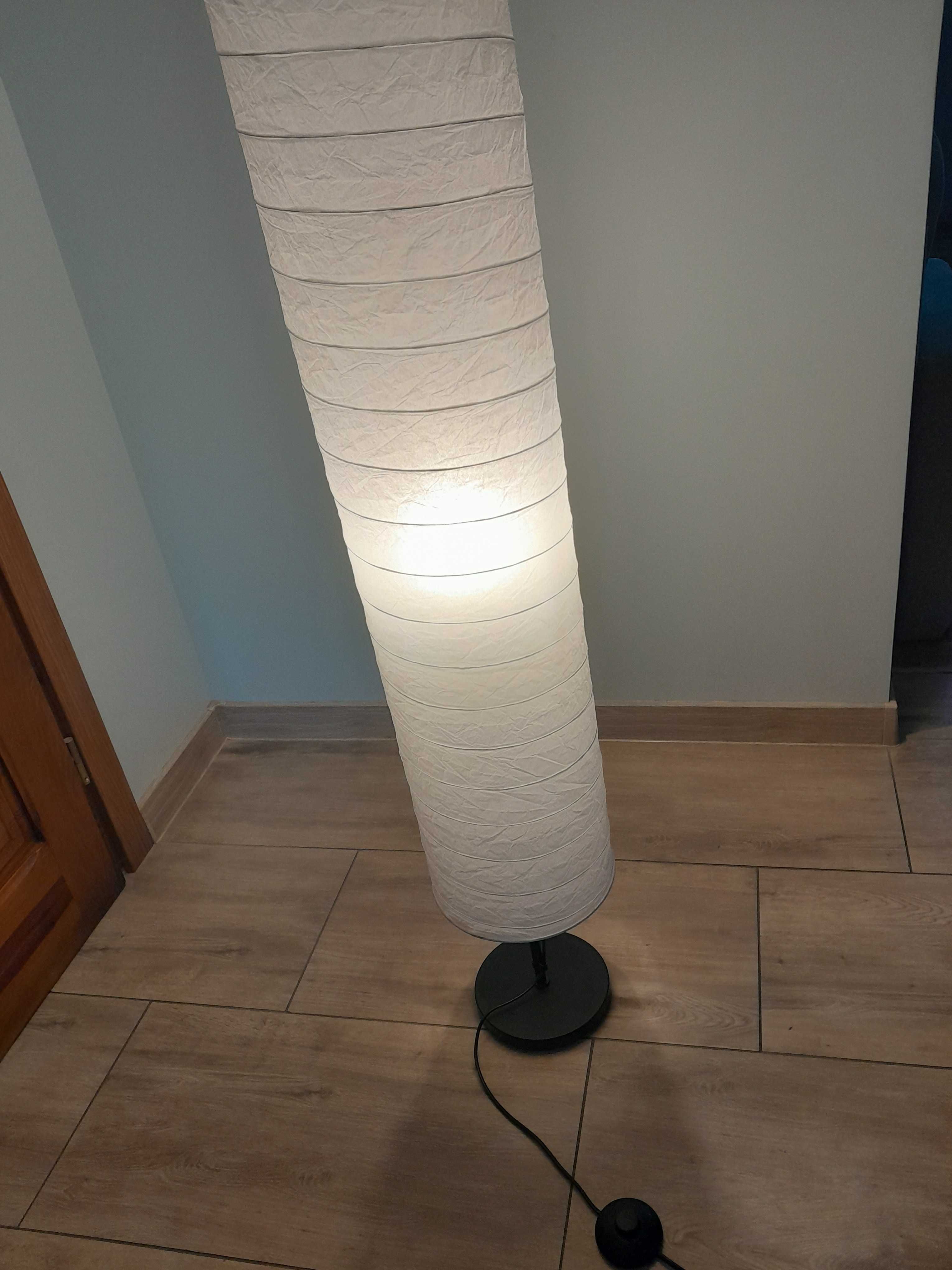 Lampka nocna stojąca ikea