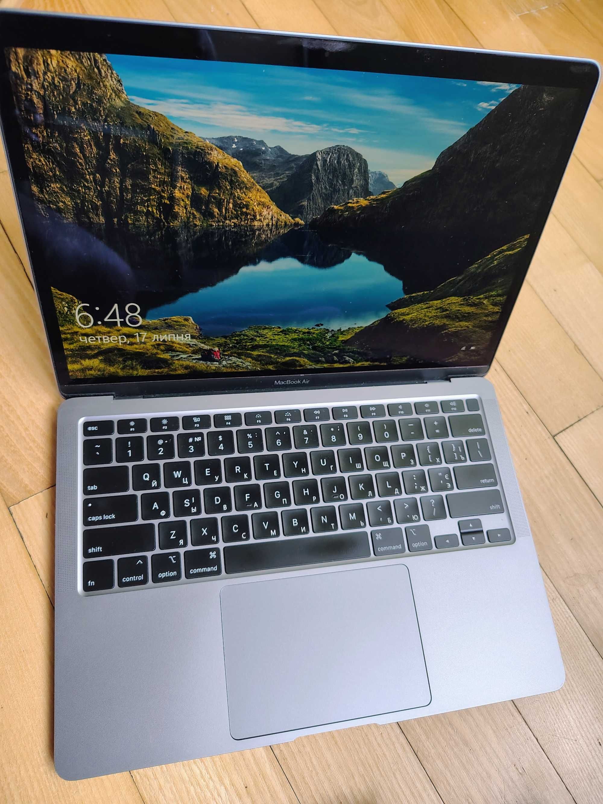 MacBook Air i7-1.2 16\256 (2020) SpaceGrey