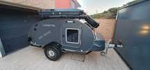 Atrelado Caretta Off-Road (Teardrop Trailer)