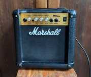 Marshall MG 10 CD piec wzmacniacz do gitary elektrycznej z głośnikiem