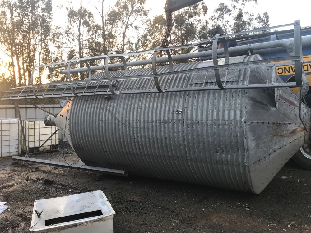 Silo grão ração armazém armazenamento depósito