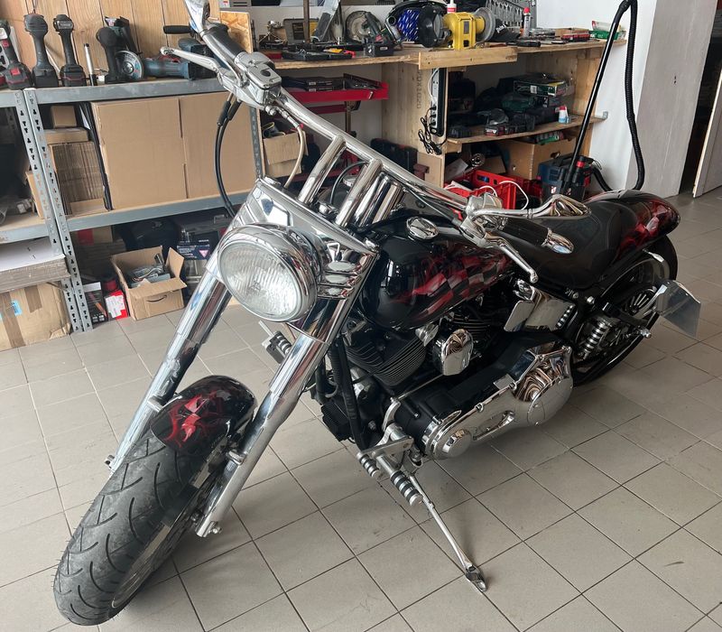 Harley Davidson FAT BOY  one of one Costum