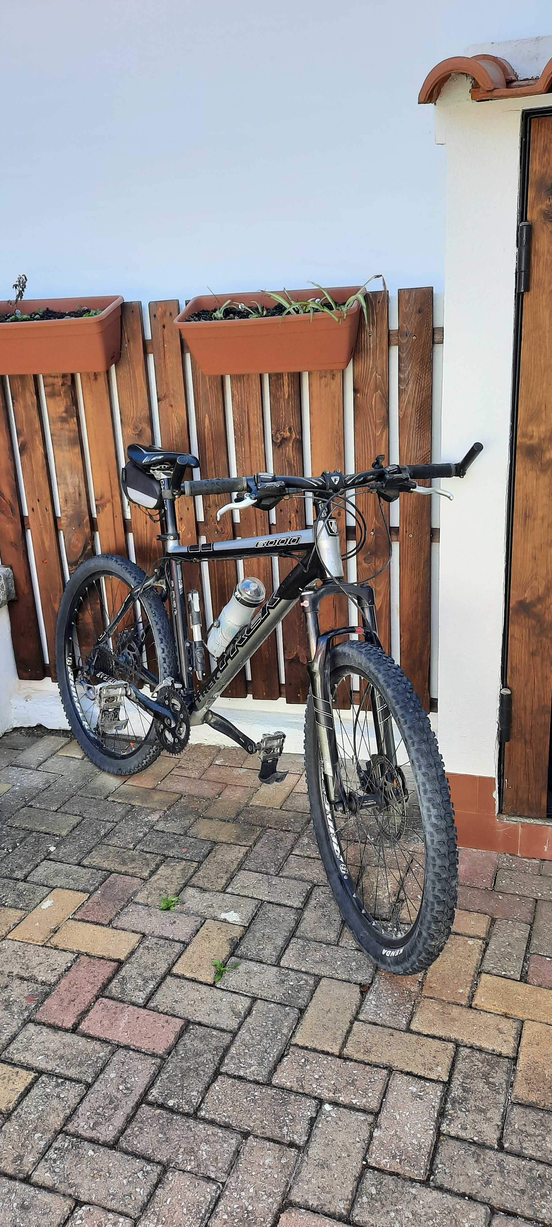 Bicicleta  Trek 6000