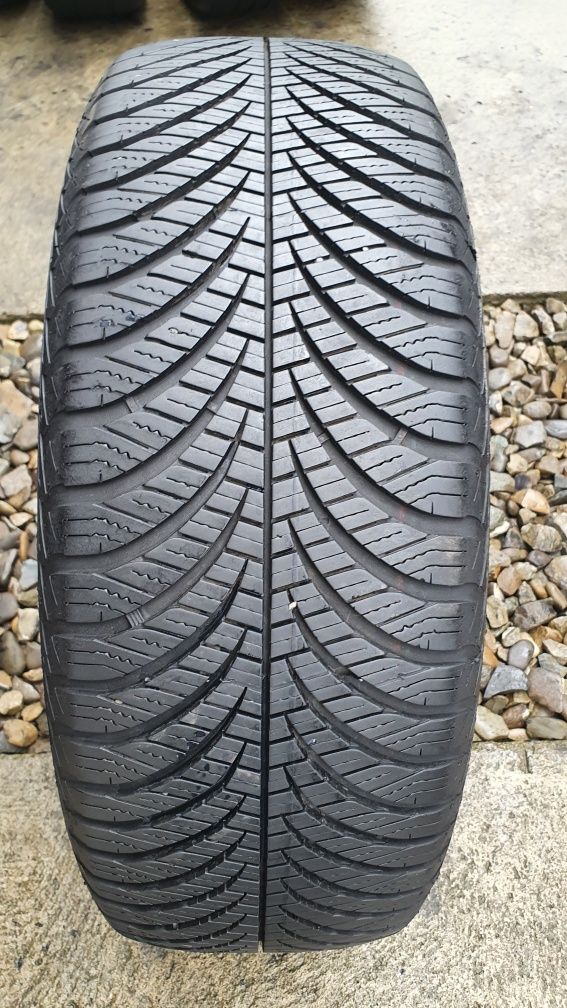 215/60 R17  2шт Good/Year ( Гудіер) Авторезина, шини.