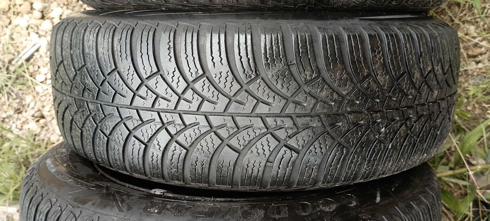 Felgi stalowe 15  4 szt.  - 5x100-OC-57,1 opony całoroczne Skoda Rapid