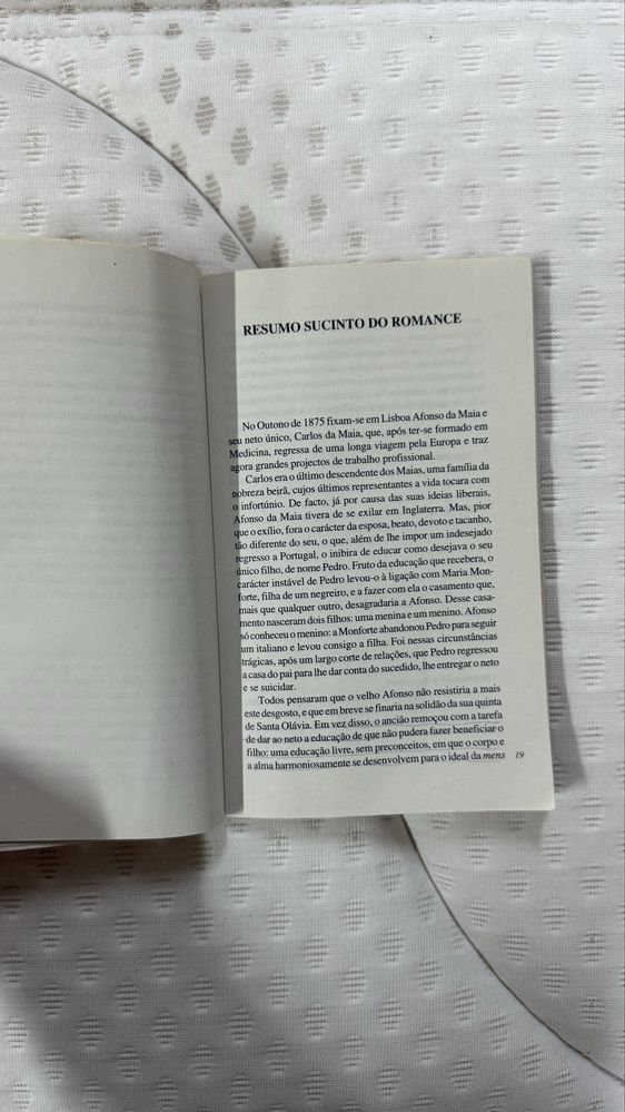 Livro de resumo, os maias