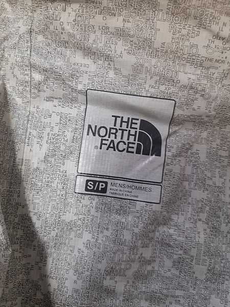 The North Face HyVent 2.5 L Kurtka turystyczna męska S