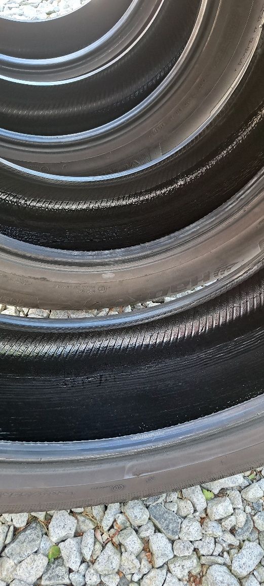 Opony 235/55/18 4 sztuki Hankook