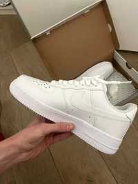 Nike Air Force 1 Low '07 White EU 38