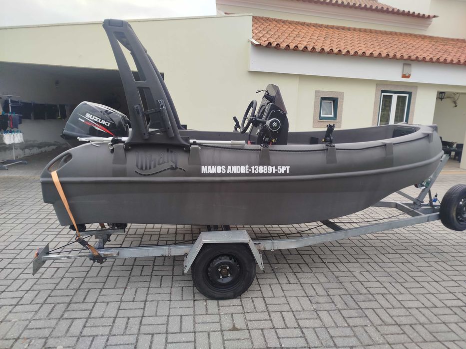 Barco whaly  400