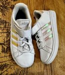 Білі кросівки Adidas p.2.5us