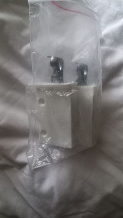 Szafka wisząca łazienkowa/kuchenna z 3 pólkami