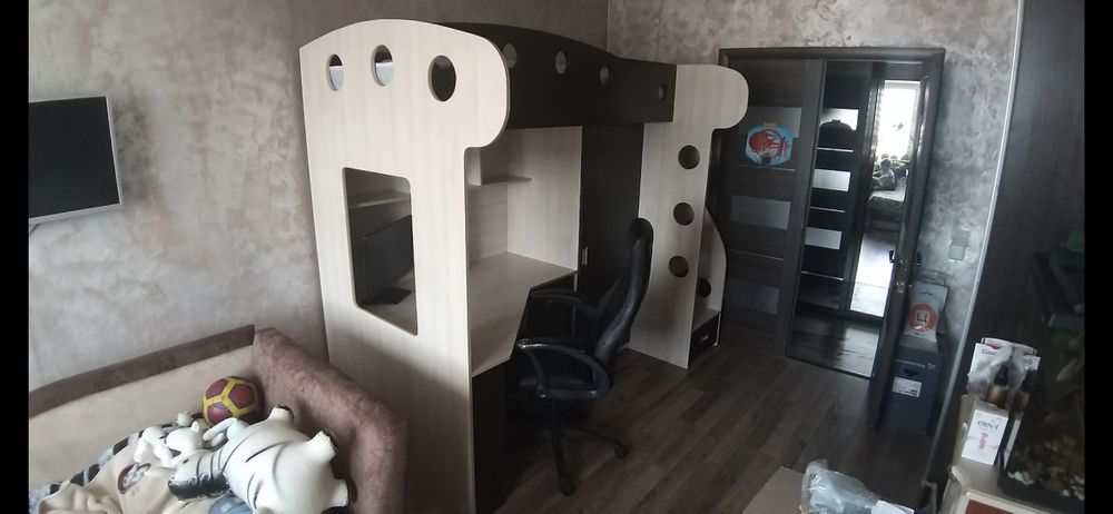 Ліжко # шафа # комп'ютерний стіл