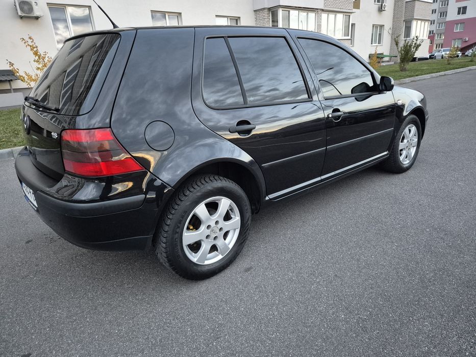 Продам Golf IV 1,6