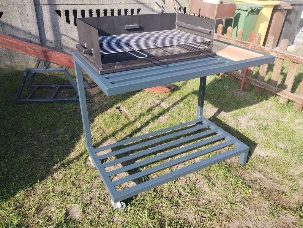 Grill ogrodowy na lata
