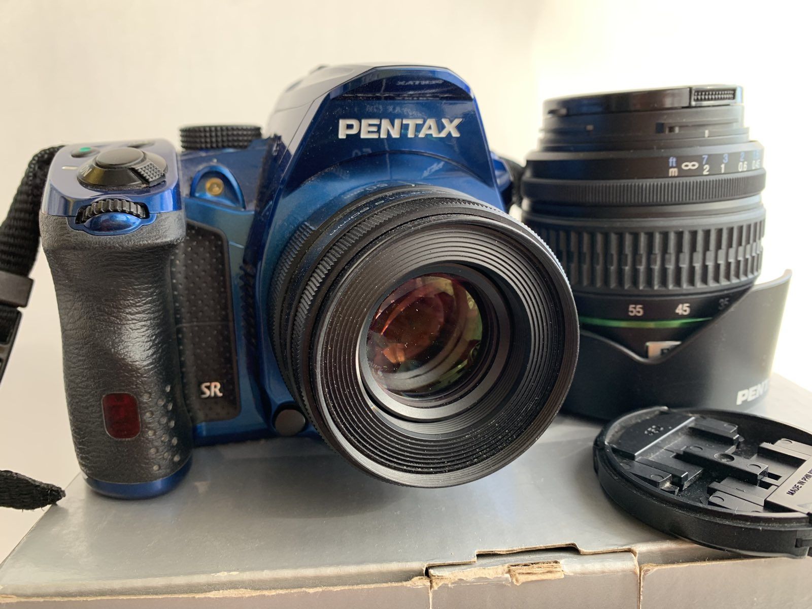 Продам Pentax k-30 проф фотоаппарат и два объектива