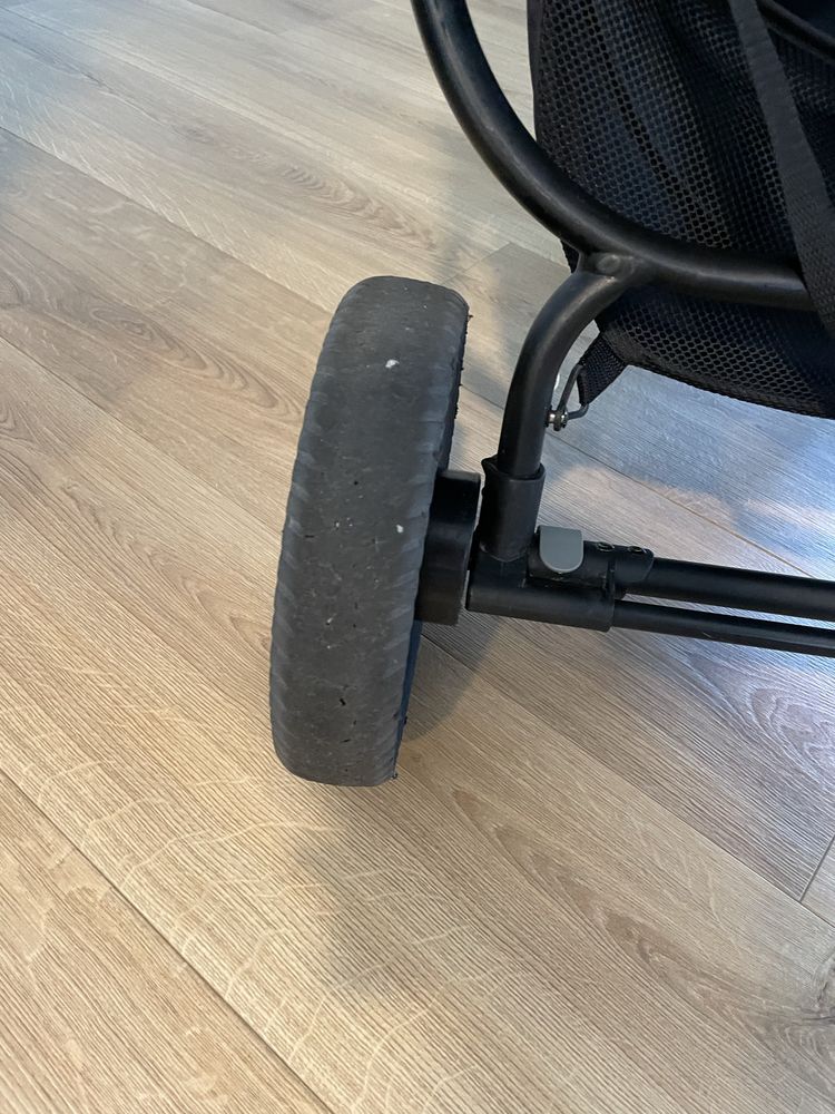 Wózek dla bliźniaków valco snap duo