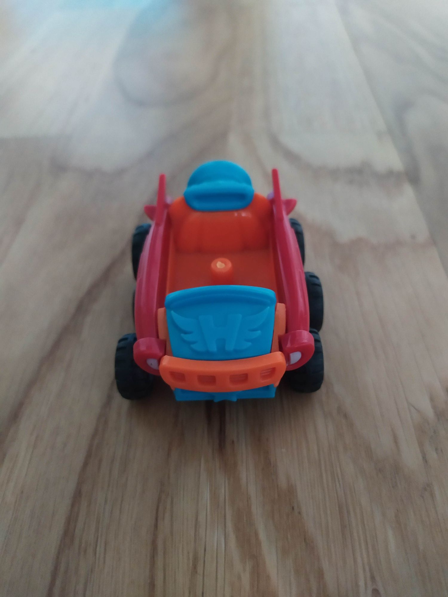 Samochody super zings z 2 sezonu