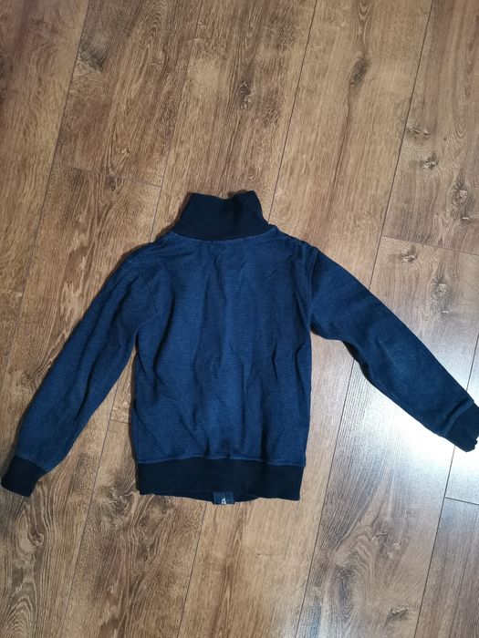 Кофта на молнии на мальчика