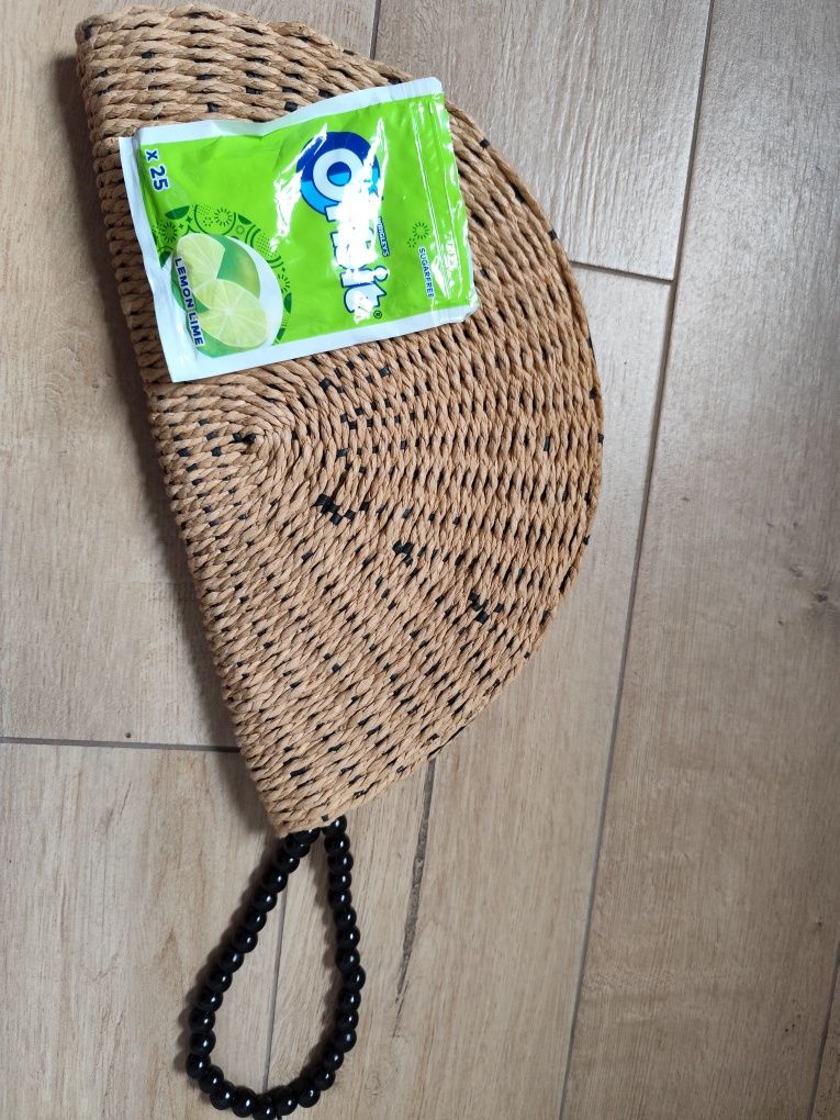 Zara mała torebka do ręki w stylu boho