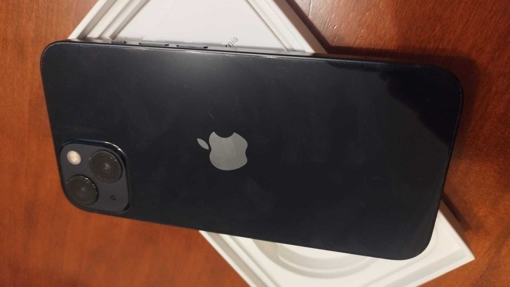 iPhone 13 128GB (+ 2 capas)