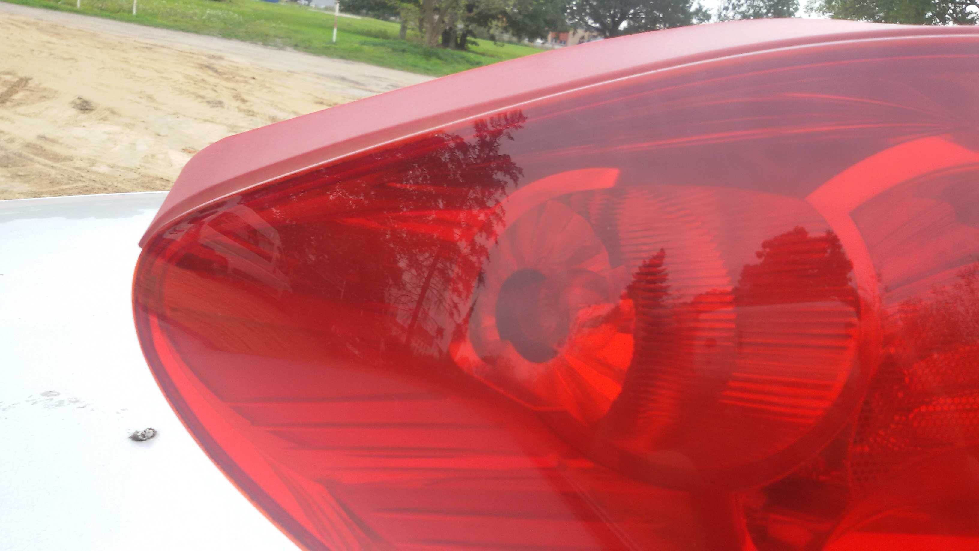Lampa tylna Lewa Peugeot 207 CC kabrio
