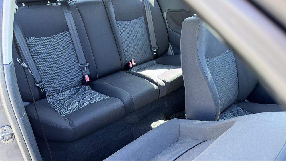 SEAT Ibiza 1.9 TDI 2006 com 277mil kms