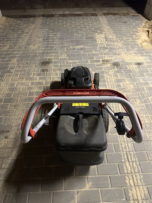 Kosiarka Oleo-Mac GV 48PK