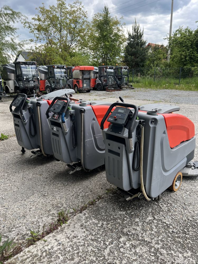 Szorowarka Hako B 90 TB 750 pakiet 3 szt import DE sprawne okazja