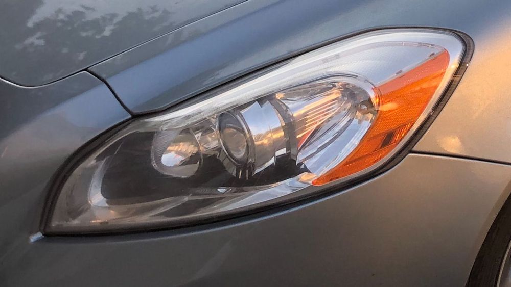 Volvo C70 II фара левая USA facelift рестайлинг 10-13