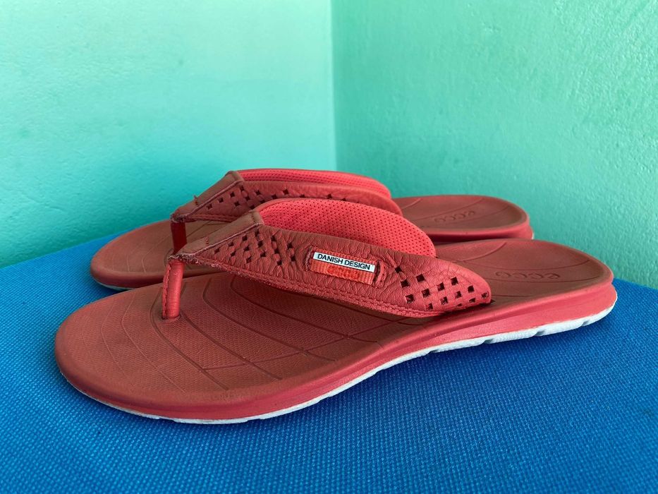 В'єтнамки   Ecco