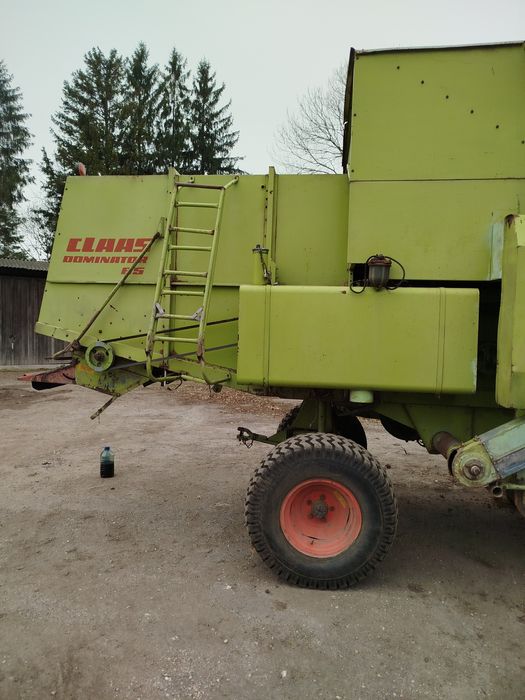 Комбайн Claas Dominator 85