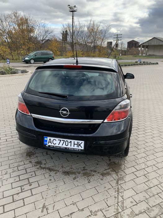 Opel Astra 1.6 2013рік 69тис оригінального пробігу