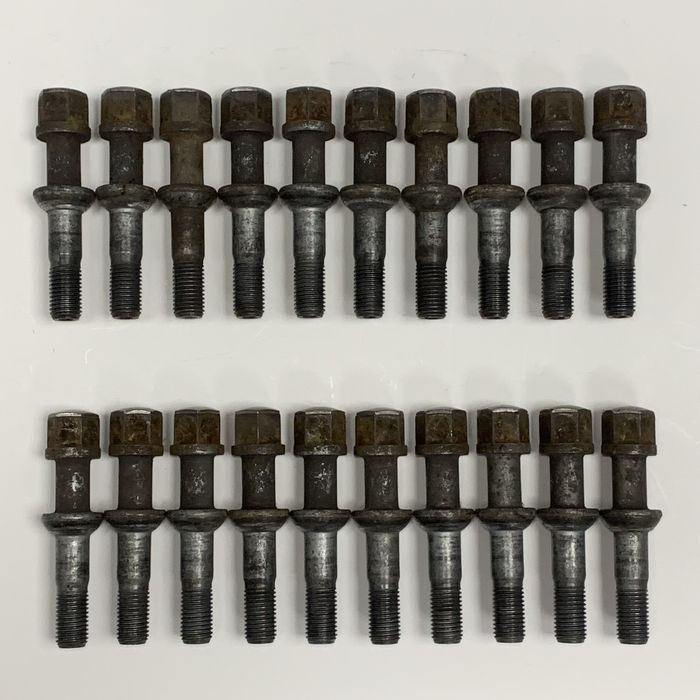 Болти колісні М12 довжиною 85мм Mercedes-Benz w124 w210 w126 R129 AMG