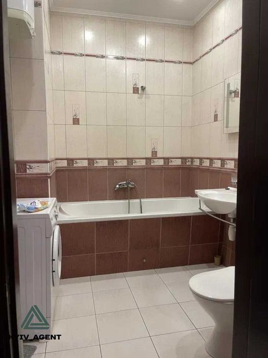 Продаж від першого власника Повноцінна 2к 90 м2 по вул.Урлівська 16/37