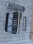 AUDI A4 B7 grill oryginalny