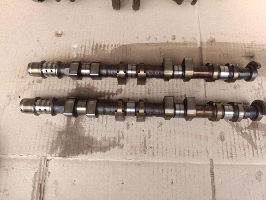 Розпредвал 1.6 1.8 16V Z18Xer z16xer A16XER Z18XER 55353288