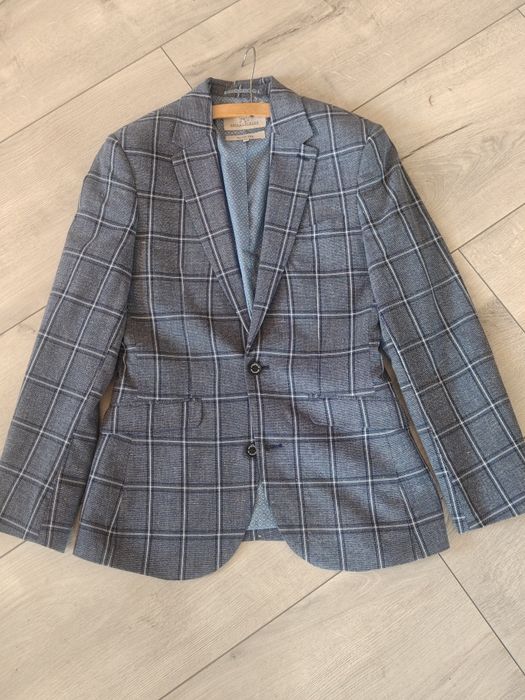 Marynarka 36R slim fit. Młodzieżowa