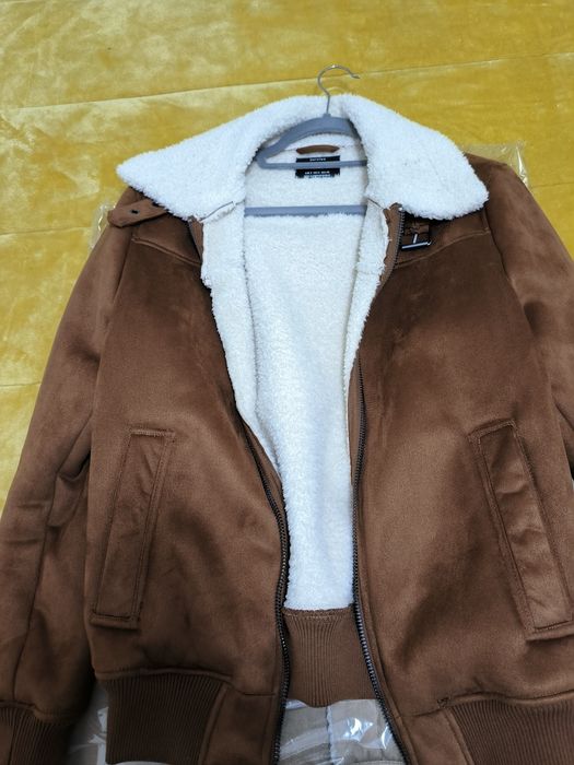 Casaco Bershka castanho