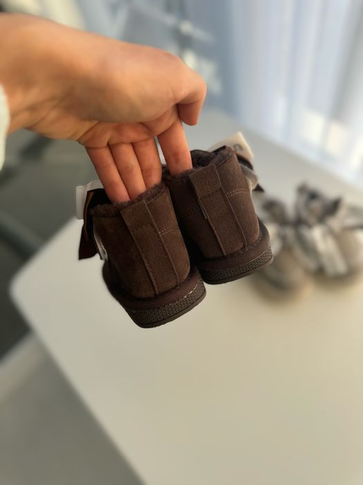 Угг уггі на дівчинку 22 розмір 14 см устілка 13 см устілка 13,5 см