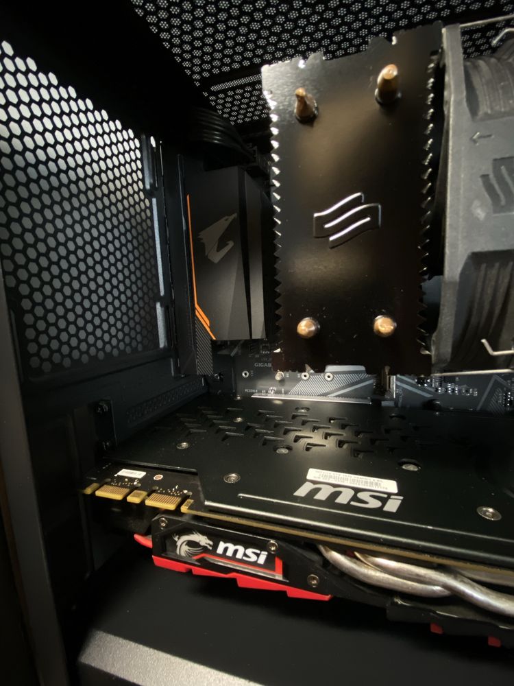 PC/GTX1070 8GB/R5 3600/32GB3200mhz